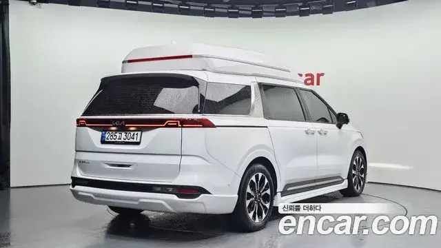 Kia Carnival 2022 — Photo 6/20