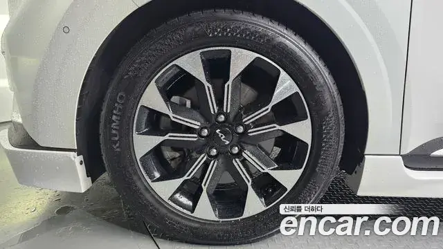 Kia Carnival 2022 — Photo 10/20