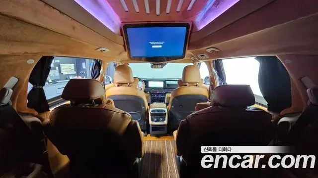 Kia Carnival 2022 — Photo 2/20