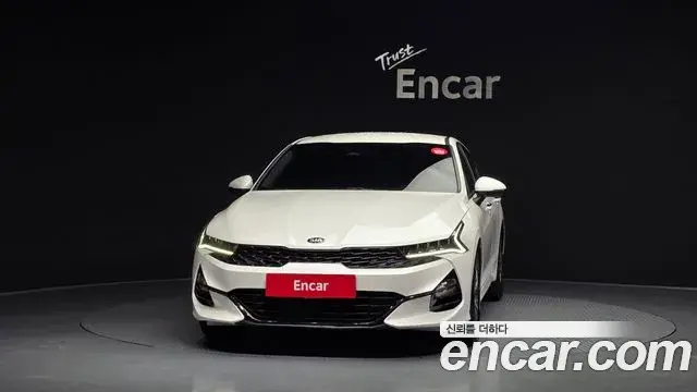 Kia K5 2020 — Şəkil 10/21