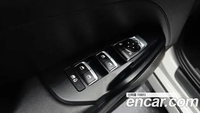 Kia K5 2020 — Şəkil 15/21