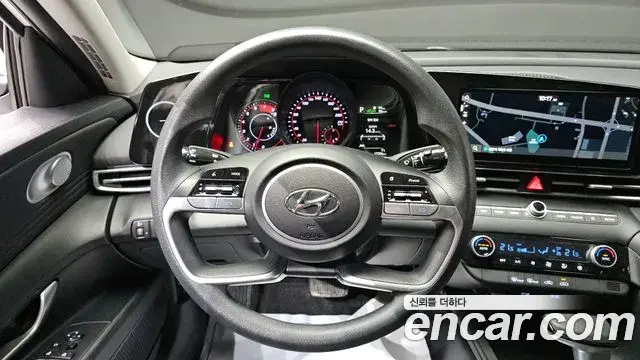 Hyundai The New Avante Hybrid 2023 — Photo 3/20