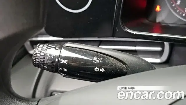 Hyundai The New Avante Hybrid 2023 — Photo 20/20