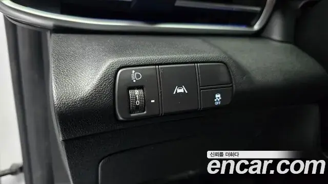 Hyundai The New Avante Hybrid 2020 — ფოტო 13/20