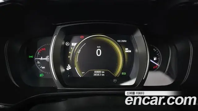 Renault Samsung QM6 2021 — ფოტო 18/20