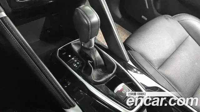 Renault Samsung QM6 2021 — ფოტო 12/20