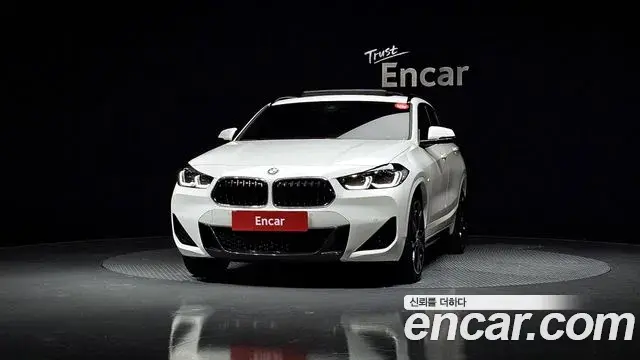 BMW X2 2023 — Фото 3/20