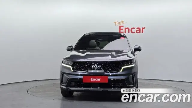 Kia Sorento 2022 — Фото 3/20