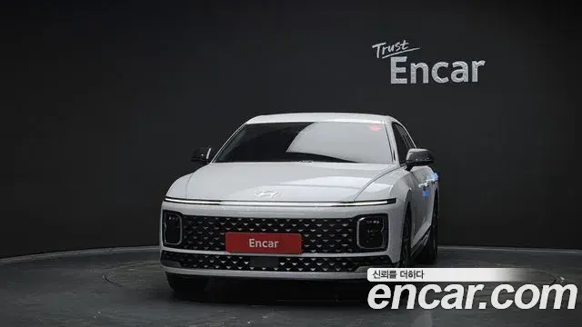 Hyundai Grandeur Hybrid 2022 — Photo 5/20