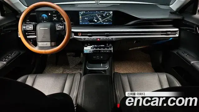 Hyundai Grandeur Hybrid 2022 — Photo 9/20