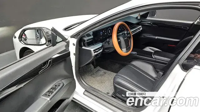 Hyundai Grandeur Hybrid 2022 — Photo 3/20