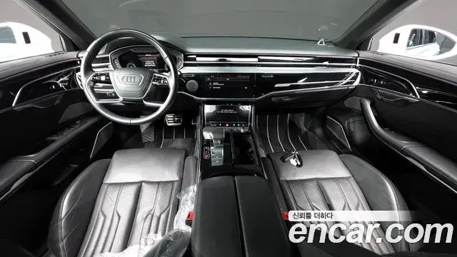 Audi A8 2021 — Şəkil 14/20