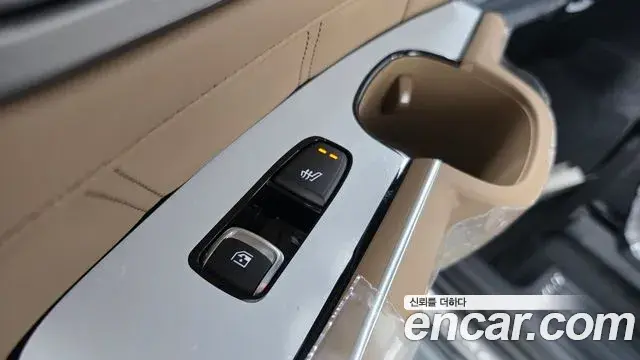 Kia Sorento 2025 — Фото 16/20