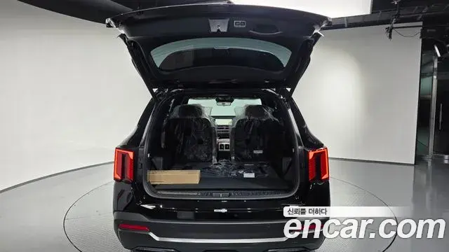 Kia Sorento 2025 — Фото 19/20