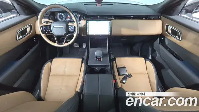 Land Rover Range Rover Velar 2025 — Photo 8/20