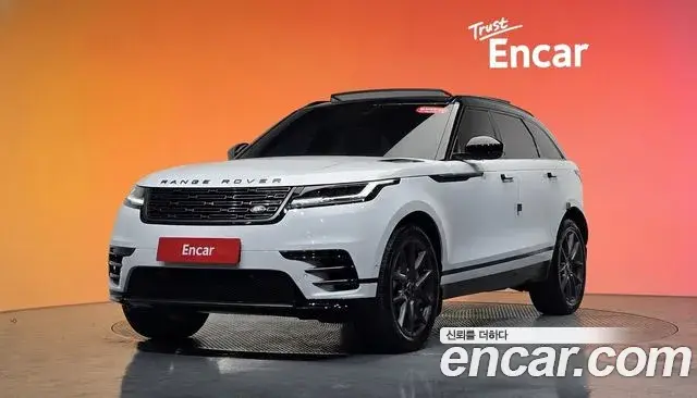 Land Rover Range Rover Velar 2025 — Photo 9/20