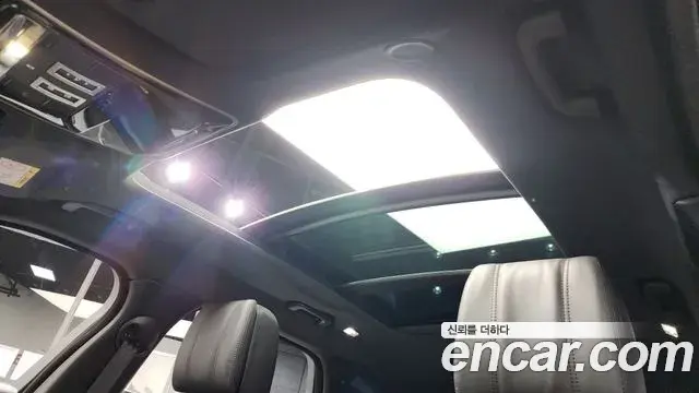 Land Rover Range Rover Velar 2025 — Şəkil 2/20
