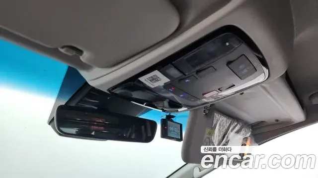 Hyundai Staria 2023 — Photo 10/20