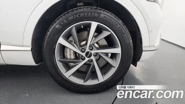 Genesis GV80 2023 — Şəkil 12/20