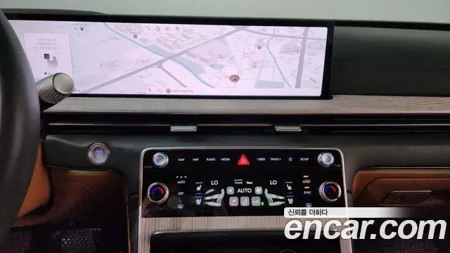 Genesis GV80 2023 — Şəkil 19/20