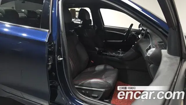 Genesis G70 2019 — Şəkil 19/20