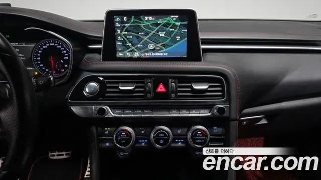Genesis G70 2019 — Şəkil 13/20