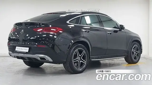 Mercedes-Benz GLE-Class 2021 — Şəkil 10/17