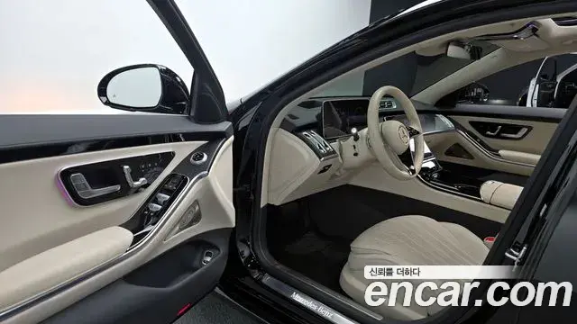 Mercedes-Benz S-Class 2022 — ფოტო 17/20