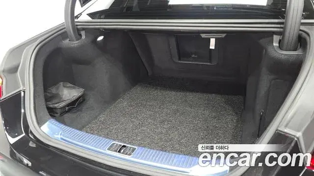 Mercedes-Benz S-Class 2022 — ფოტო 13/20
