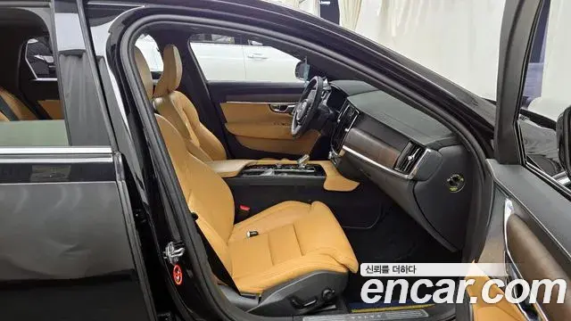 Volvo S90 2020 — Photo 5/20