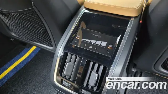 Volvo S90 2020 — Photo 3/20