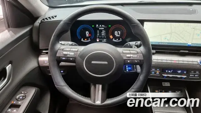 Hyundai Kona Hybrid 2023 — Photo 9/20
