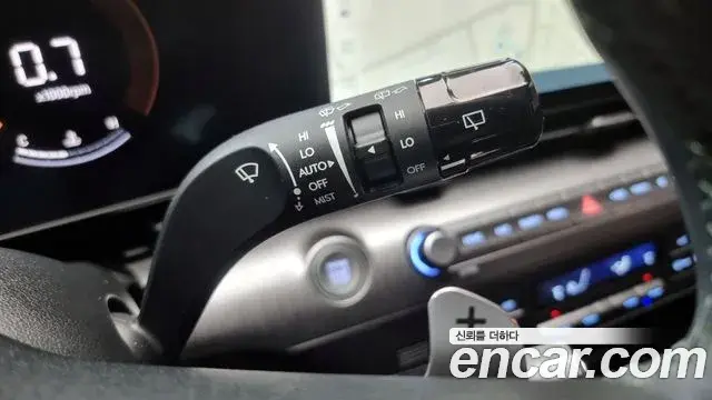Hyundai Kona Hybrid 2023 — Photo 8/20