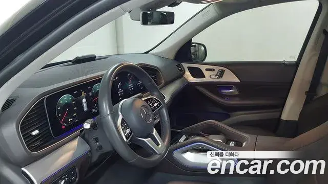 Mercedes-Benz GLE-Class 2020 — Şəkil 6/17