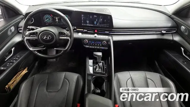 Hyundai The New Avante Hybrid 2020 — Photo 3/20