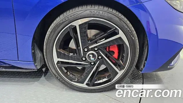 Hyundai The New Avante Hybrid 2022 — Photo 14/20