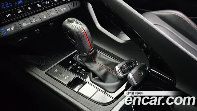 Hyundai The New Avante Hybrid 2022 — Photo 20/20