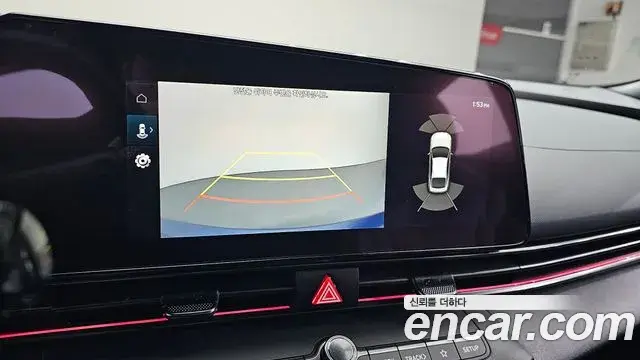 Hyundai The New Avante Hybrid 2022 — Photo 18/20