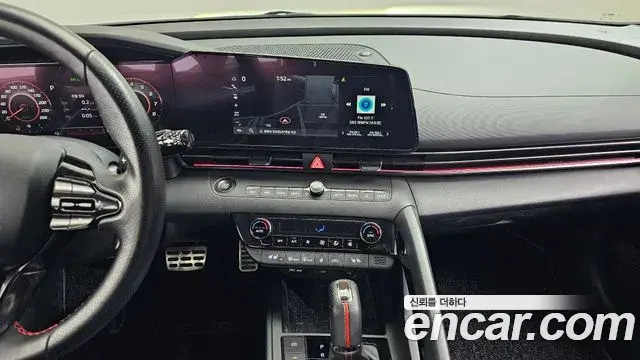 Hyundai The New Avante Hybrid 2022 — Photo 4/20