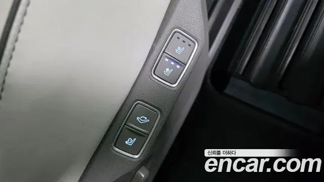 Hyundai Staria 2022 — Фото 19/20