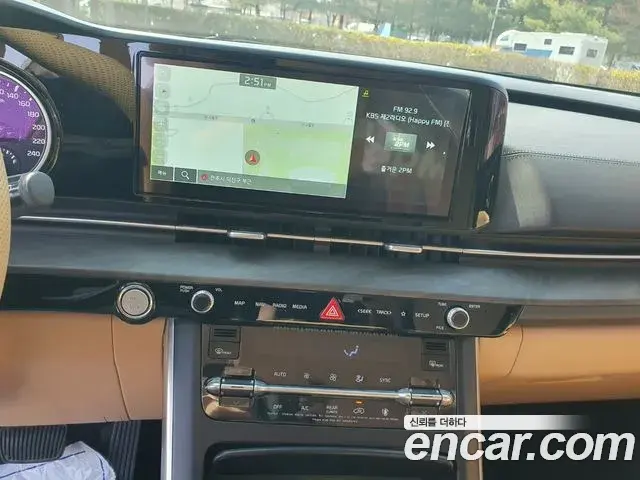 Kia Carnival 2022 — Photo 15/20