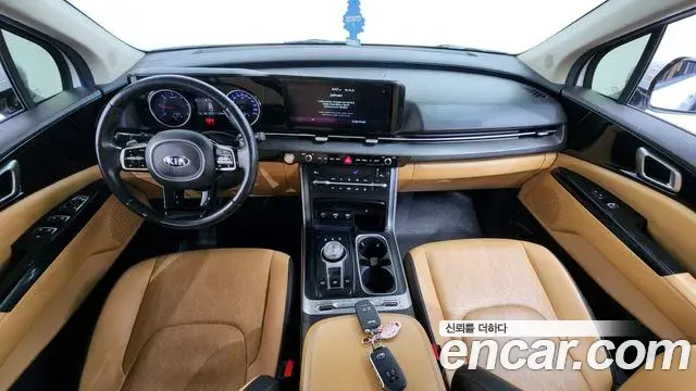 Kia Carnival 2020 — ფოტო 5/20