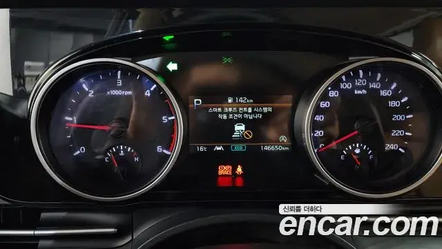Kia Carnival 2020 — ფოტო 1/20
