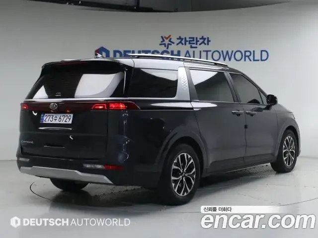Kia Carnival 2021 — Photo 4/20