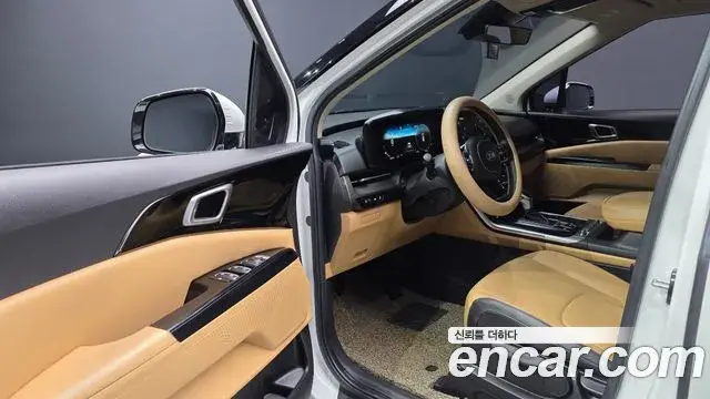 Kia Carnival 2020 — Photo 10/20