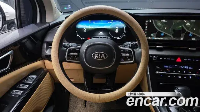 Kia Carnival 2020 — Photo 13/20