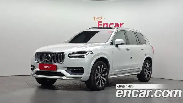 Volvo XC90 2020 — Photo 8/20