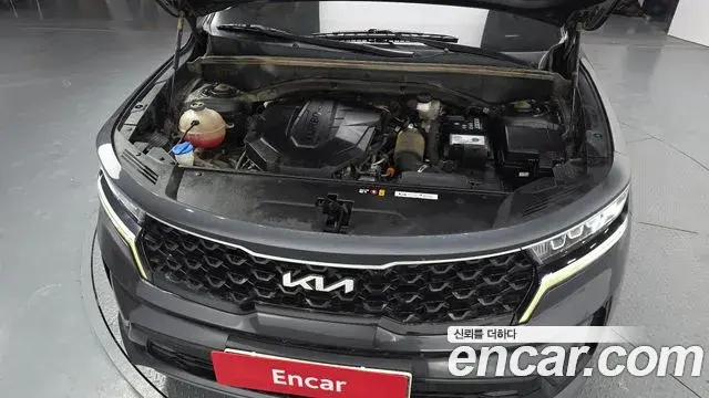 Kia Sorento 2022 — Фото 6/20