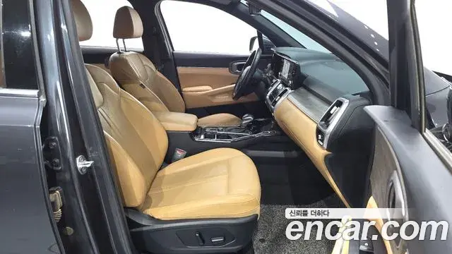 Kia Sorento 2022 — Фото 10/20