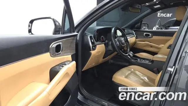 Kia Sorento 2022 — Фото 11/20